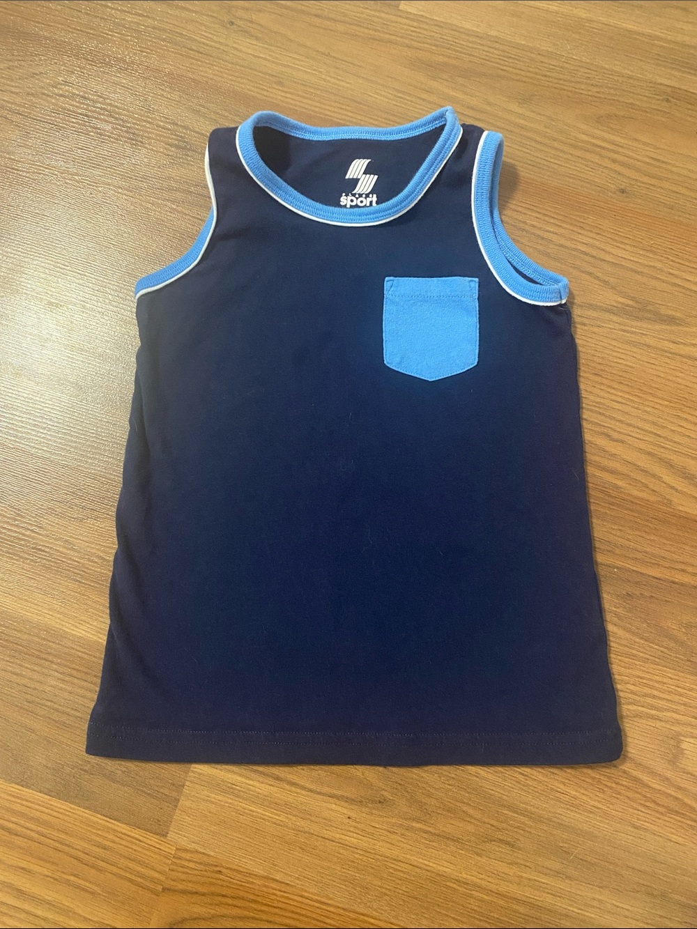 ✨8/$10. Children’s place Sport. Navy Tank Top with Light Blue Trim. 4T